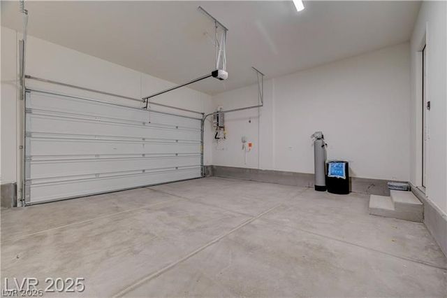599 Clover Bar Lane, Las Vegas, NV 89138