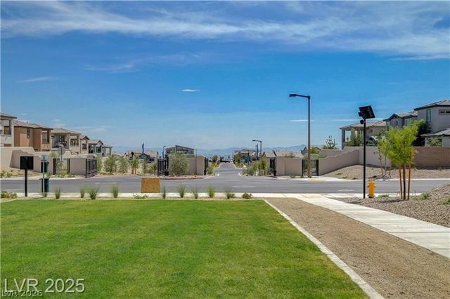 599 Clover Bar Lane, Las Vegas, NV 89138