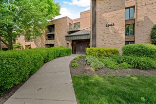 3942 N Oakland AVENUE #333, Shorewood, WI 53211