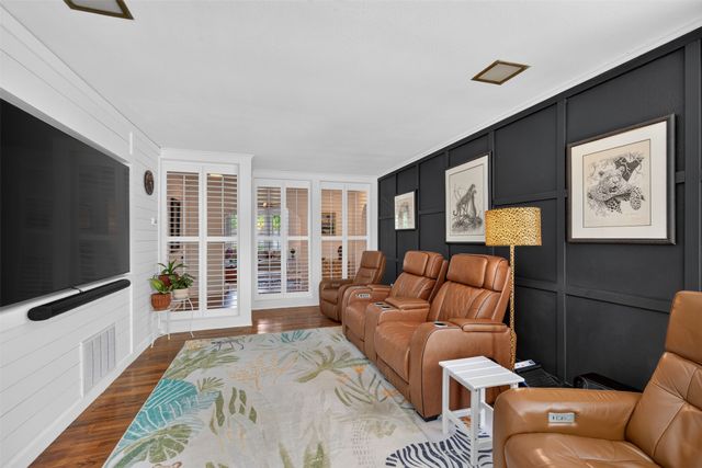 4752 Richmond Avenue, Shreveport, LA 71106