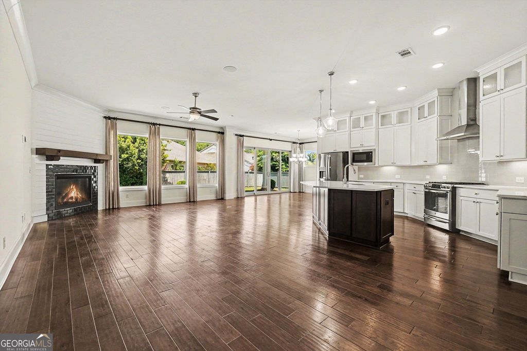 105 Sheridan Drive, Woodstock, GA 30189 — photo 4