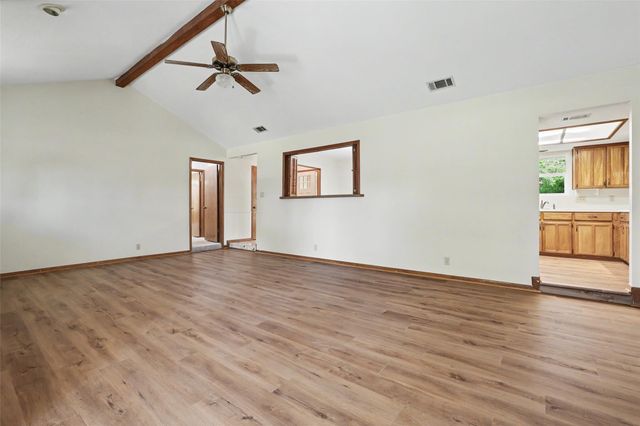 307 Las Plumas DR, Georgetown, TX 78628