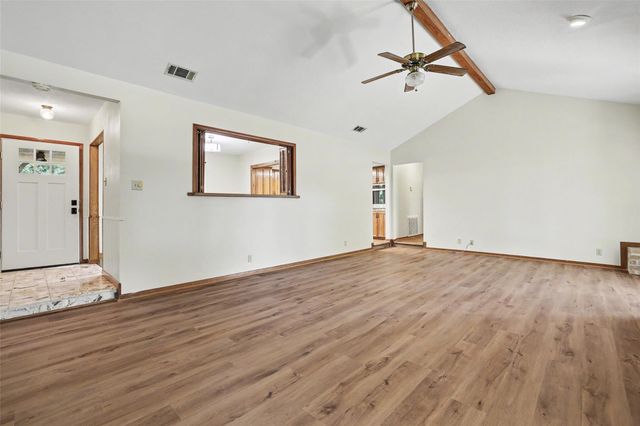 307 Las Plumas DR, Georgetown, TX 78628