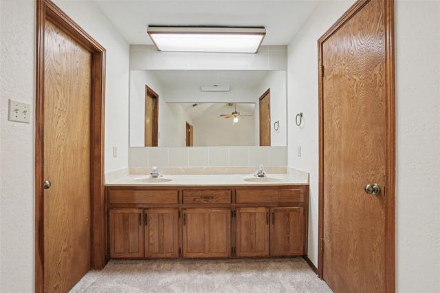 307 Las Plumas DR, Georgetown, TX 78628