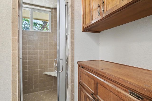 307 Las Plumas DR, Georgetown, TX 78628