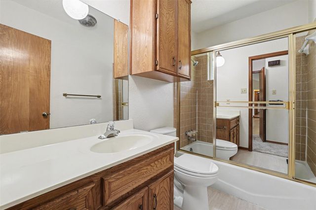 307 Las Plumas DR, Georgetown, TX 78628