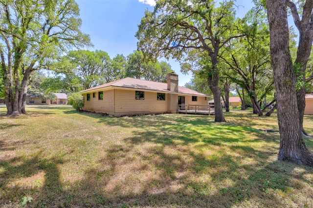 307 Las Plumas DR, Georgetown, TX 78628