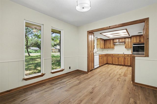 307 Las Plumas DR, Georgetown, TX 78628