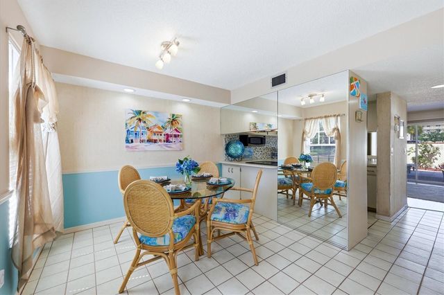 744 CADIZ ROAD 8, Venice, FL 34285