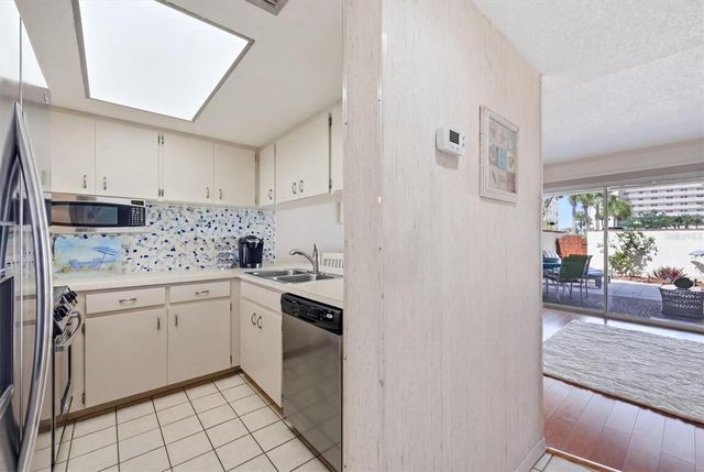 744 CADIZ ROAD 8, Venice, FL 34285