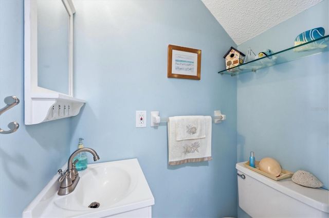 744 CADIZ ROAD 8, Venice, FL 34285