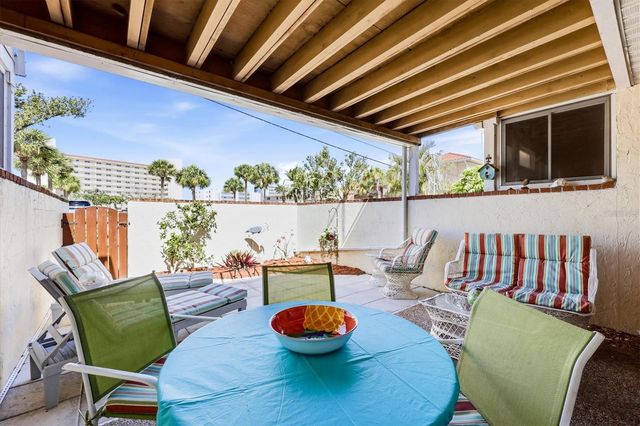 744 CADIZ ROAD 8, Venice, FL 34285