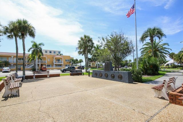744 CADIZ ROAD 8, Venice, FL 34285