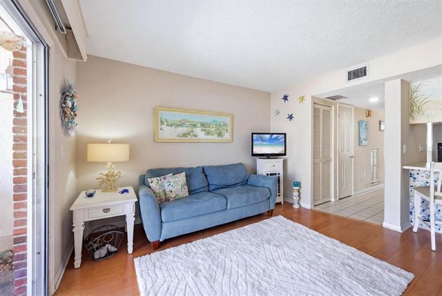 744 CADIZ ROAD 8, Venice, FL 34285