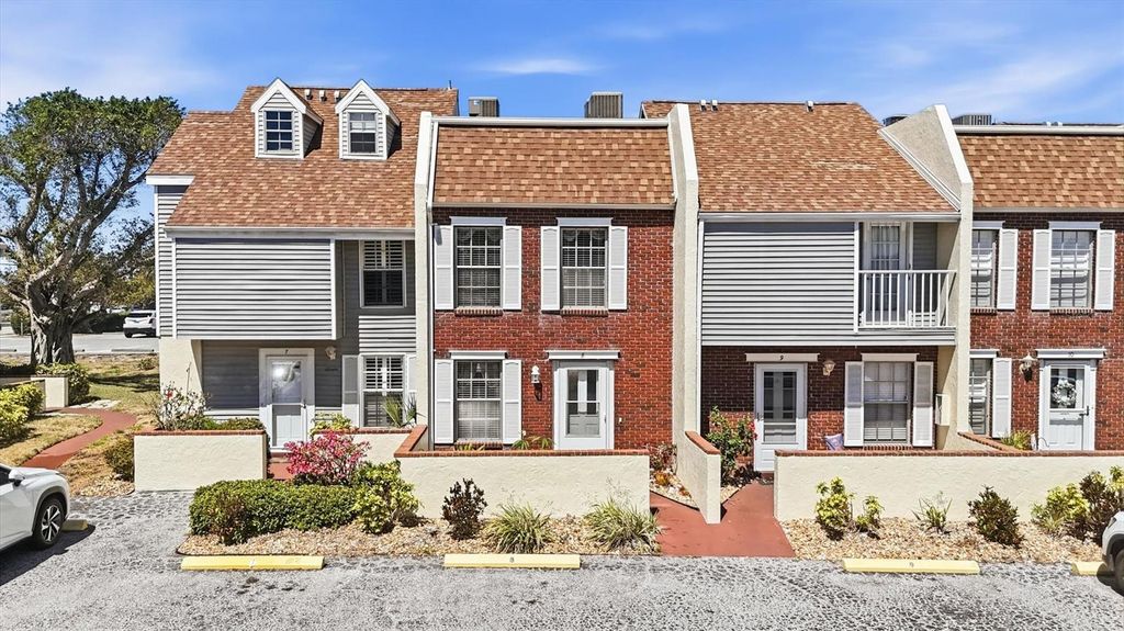 744 CADIZ ROAD 8, Venice, FL 34285