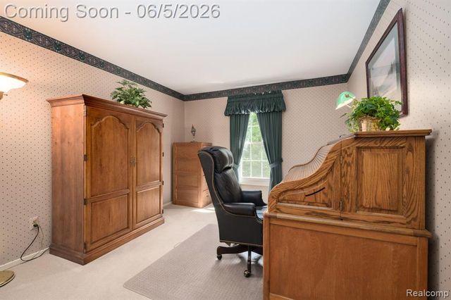 44828 Roundview Drive, Novi, MI 48375