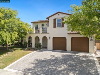 2854 Lowell Ct, San Jose, CA 95121