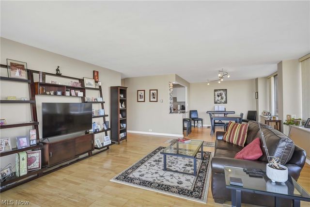 12700 Lake Avenue 2602, Lakewood, OH 44107