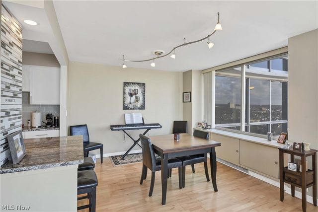 12700 Lake Avenue 2602, Lakewood, OH 44107