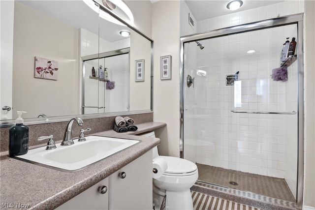 12700 Lake Avenue 2602, Lakewood, OH 44107