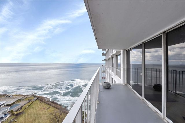 12700 Lake Avenue 2602, Lakewood, OH 44107