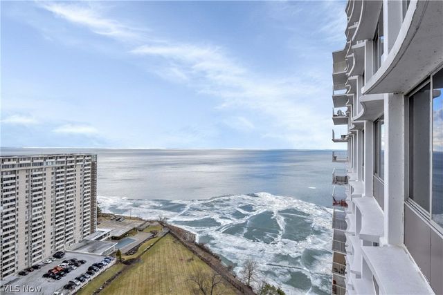 12700 Lake Avenue 2602, Lakewood, OH 44107