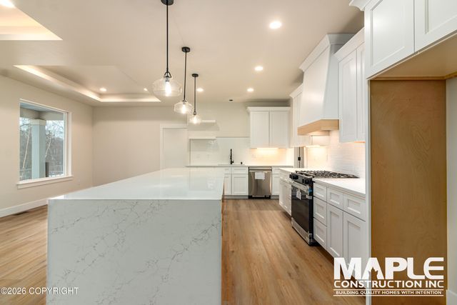 1540 W Pipestone Drive, Wasilla, AK 99654