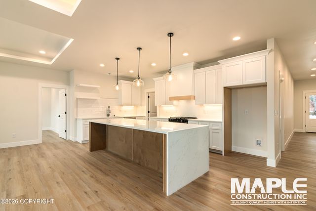 1540 W Pipestone Drive, Wasilla, AK 99654