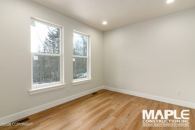 1540 W Pipestone Drive, Wasilla, AK 99654