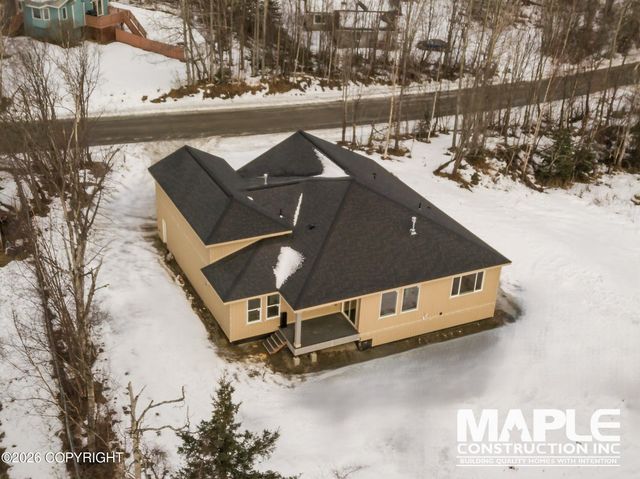 1540 W Pipestone Drive, Wasilla, AK 99654