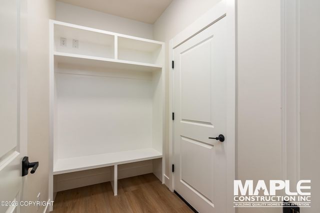 1540 W Pipestone Drive, Wasilla, AK 99654