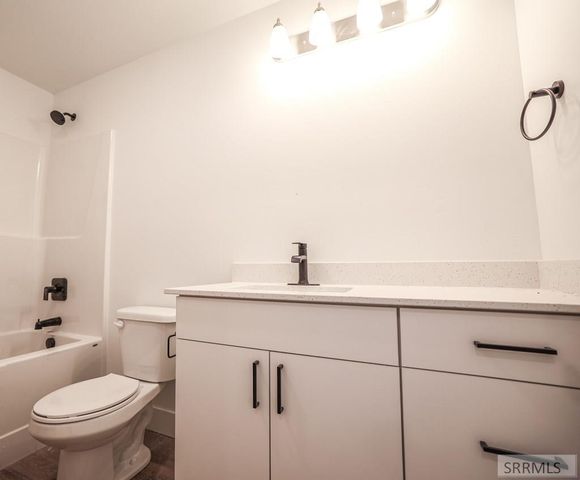 662 S 2315 W, Rexburg, ID 83440