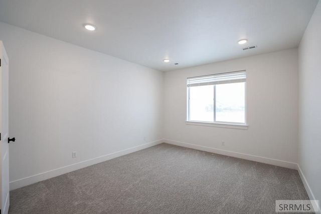 662 S 2315 W, Rexburg, ID 83440