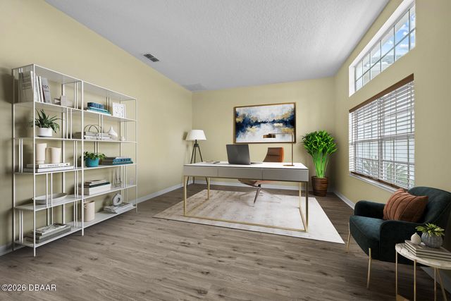 21 Whittingham Lane, Palm Coast, FL 32164