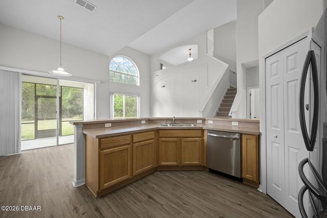 21 Whittingham Lane, Palm Coast, FL 32164