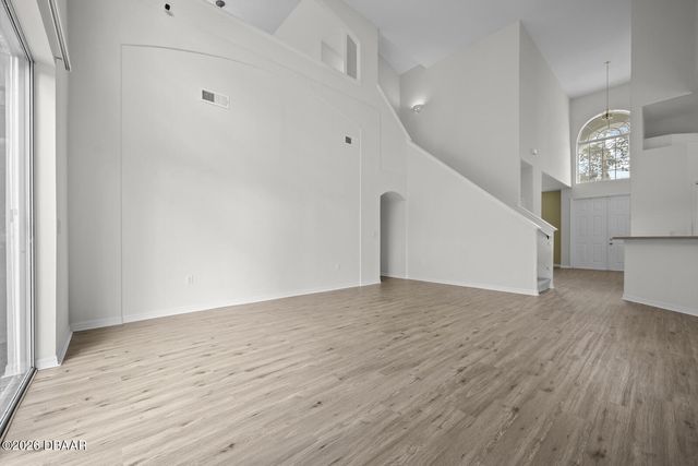 21 Whittingham Lane, Palm Coast, FL 32164