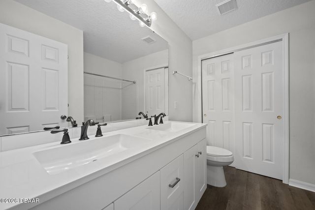 21 Whittingham Lane, Palm Coast, FL 32164