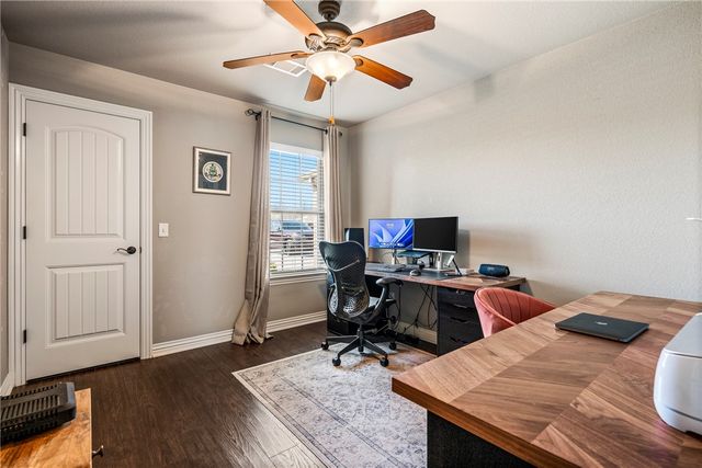 688 Olivia Lane, Centerton, AR 72719