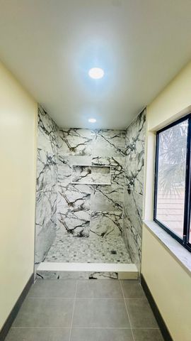 6077 Strawberry Fields Way, Lake Worth, FL 33467