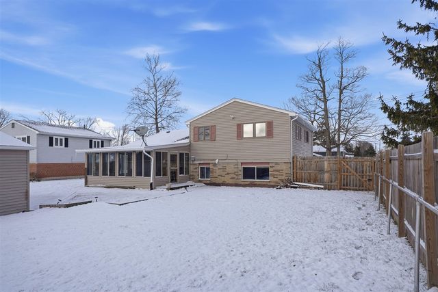 5931 Belard Street, Portage, MI 49002