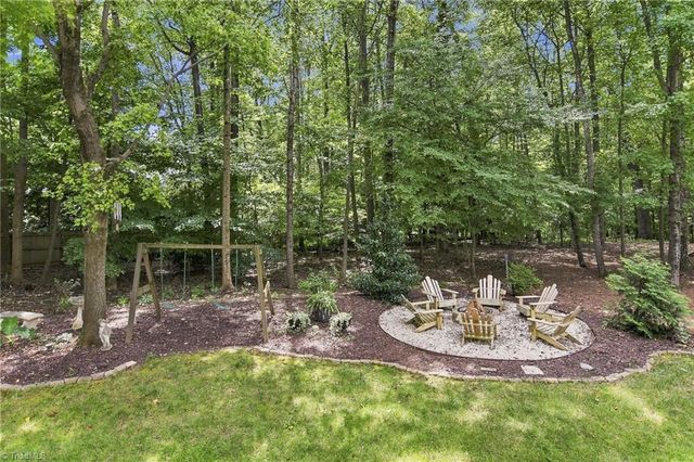 2803 Hackney Way, Jamestown, NC 27282