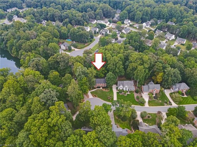 2803 Hackney Way, Jamestown, NC 27282
