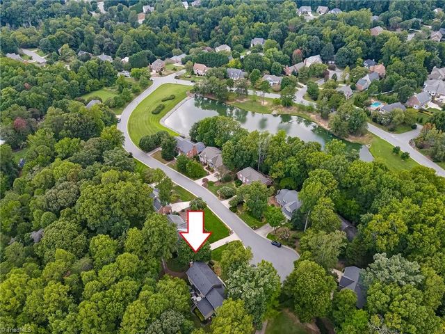 2803 Hackney Way, Jamestown, NC 27282