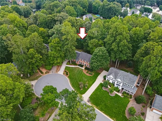 2803 Hackney Way, Jamestown, NC 27282
