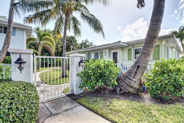 1020 Casuarina Road, Delray Beach, FL 33483