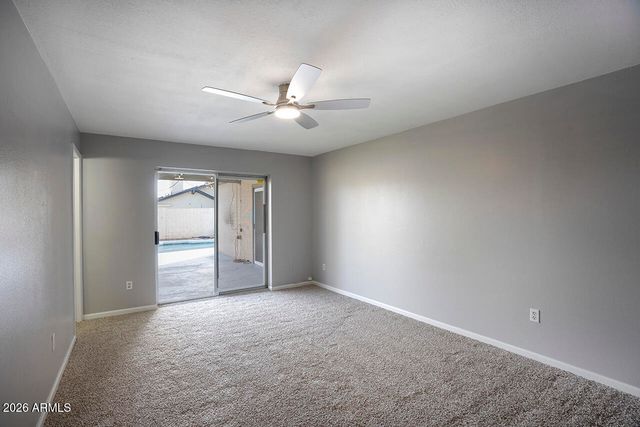 3049 W SUNNYSIDE Drive, Phoenix, AZ 85029