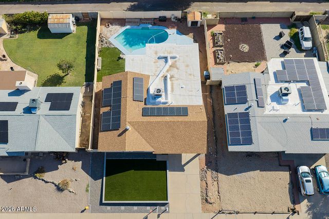 3049 W SUNNYSIDE Drive, Phoenix, AZ 85029