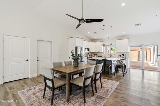 8522 E VERNON Avenue, Scottsdale, AZ 85257