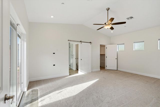 8522 E VERNON Avenue, Scottsdale, AZ 85257