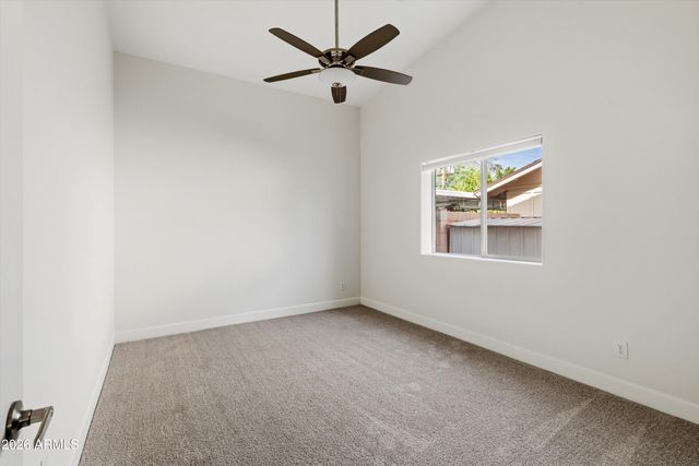 8522 E VERNON Avenue, Scottsdale, AZ 85257
